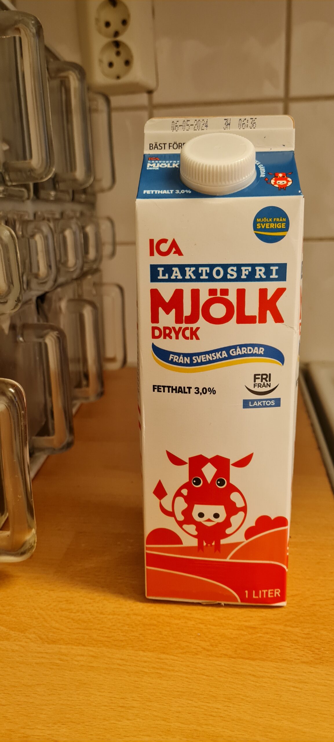 Laktosfritt mjölk från ICAs eget varumärke